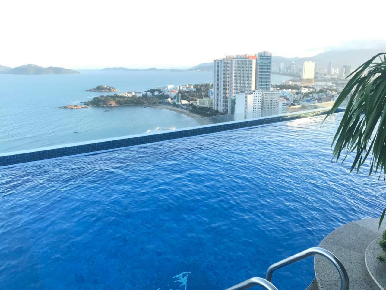 Beachfront Scenia Bay Apartment ニャチャン 部屋 写真