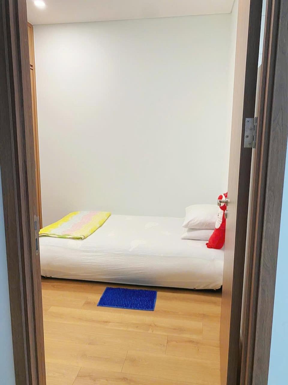 Beachfront Scenia Bay Apartment ニャチャン エクステリア 写真